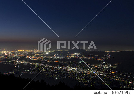 [福岡県]福岡市街の夜景（米の山展望台） 63621697