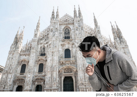 man coughs in Italy 63625567