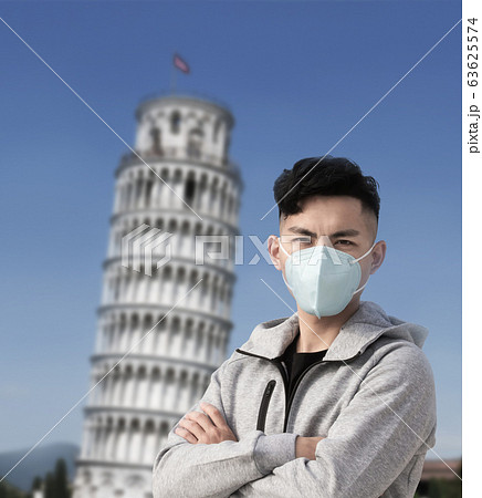 man wears mask in Italy 63625574