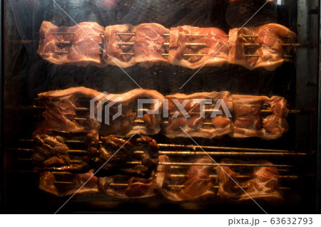 豚肉 フードトラック 肩ロース 63632793