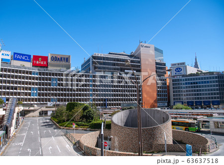 日本の東京都市景観 新宿駅などを望む 日本の東京都市景観 新宿駅などを望む 63637518