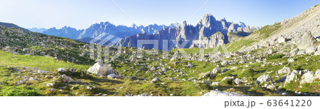 Traveling to beautiful Alps in summer Traveling to beautiful Alps in summer 63641220