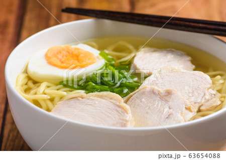 チキンスープラーメン チキンスープラーメン 63654088