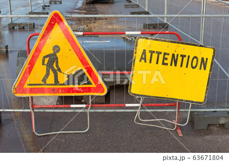 Attention Sign 63671804