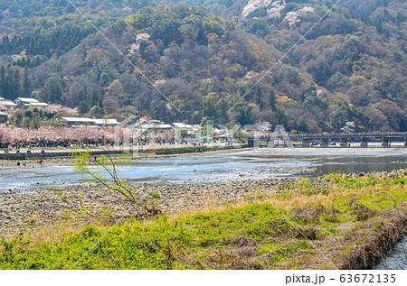 京都の嵐山 63672135