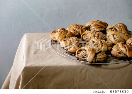 Swedish cardamom buns Kanelbulle 63673350
