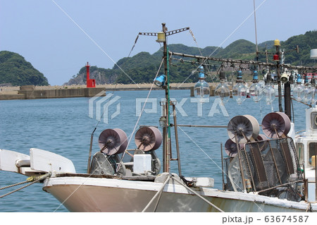 灯台のある風景 灯台のある風景 63674587