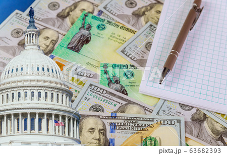 US Capitol Building on a COVID-19 on global US Capitol Building on a COVID-19 on global 63682393