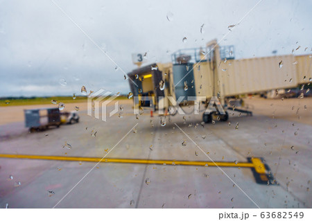 flight, gate, parked at the airport 63682549