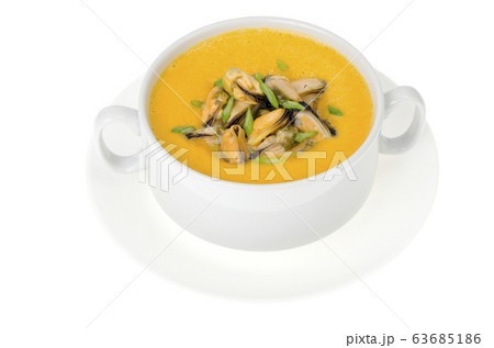 Cream soup with canned mussels. Studio Photo Cream soup with canned mussels. Studio Photo 63685186