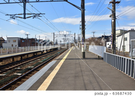 早春の北海道室蘭市JR鷲別駅の風景を撮影 早春の北海道室蘭市JR鷲別駅の風景を撮影 63687430