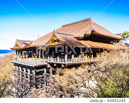 「平成の大修理」を終えた清水寺 「平成の大修理」を終えた清水寺 63691282