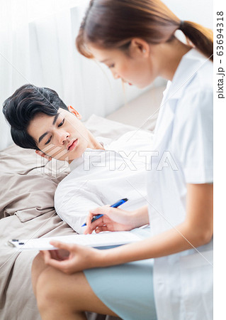 Doctor, hospital, patient 63694318