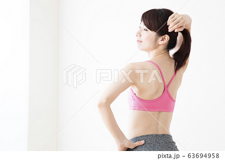 女性 ダイエット フィットネス スポーツ エクササイズ 女性 ダイエット フィットネス スポーツ エクササイズ 63694958