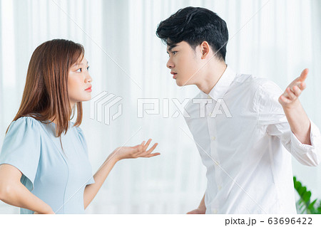 Couple, fight, domestic violence 63696422