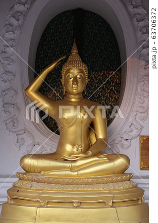 ナコンパトムのパトム・チェディ寺院(タイ) ナコンパトムのパトム・チェディ寺院(タイ) 63706372