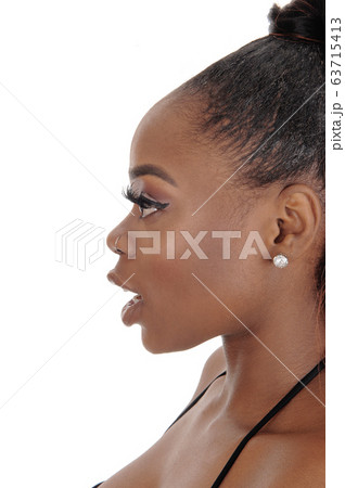 A profile portrait of a beautiful African woman 63715413