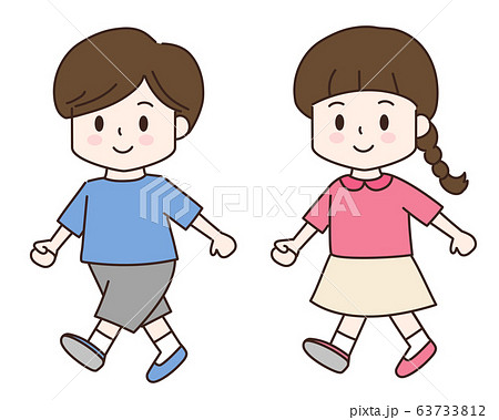 歩く男の子と女の子のイラスト素材