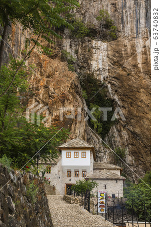 ボスニア・ヘルツェゴビナ　ブラガイの修道院 63740832