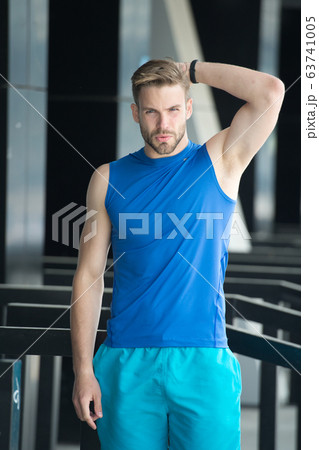 Man unsatisfied his antiperspirant. Sportsman 63741005