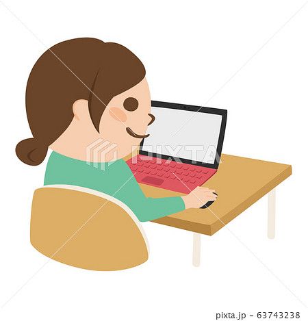 自宅でパソコンを使って仕事をしている女性のイラスト のイラスト素材