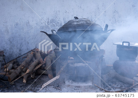 The old brazier for setting fire to cooking in 63745175