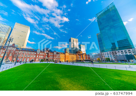 日本の東京都市景観　東京駅前などを望む＝3月15日 63747994