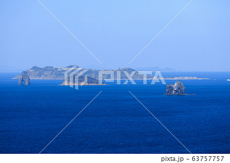 《長崎県 池島》 夕陽が丘そとめから見る角力灘と池島と大角力・母子島・小角力 63757757