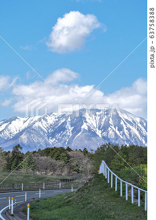 ドライブ山景色 ドライブ山景色 63758388