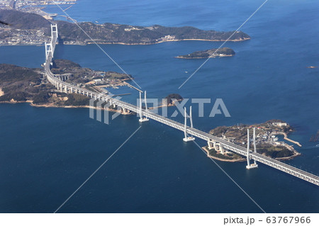 瀬戸大橋空撮 63767966