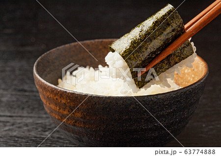 海苔とご飯 63774888