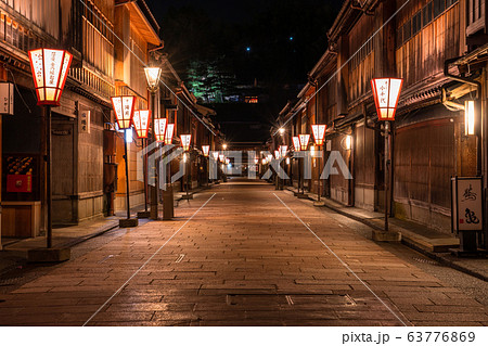 《石川県》ひがし茶屋街の夜景・金沢市 《石川県》ひがし茶屋街の夜景・金沢市 63776869