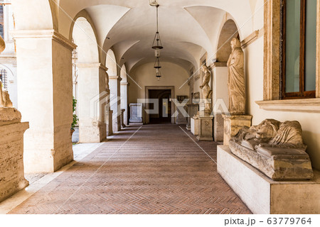 ローマ国立博物館 アルテンプス宮 ローマ国立博物館 アルテンプス宮 63779764