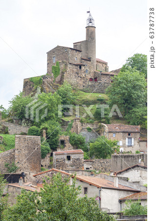 Old village in central Burgund, France Old village in central Burgund, France 63787738