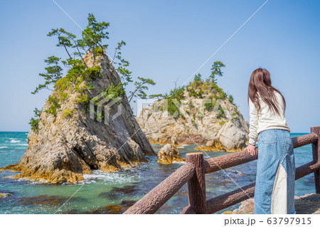鳥取県の絶景ジオパーク　鴨ヶ磯　美しい浦富海岸　山陰海岸国立公園　世界ジオパーク 63797915