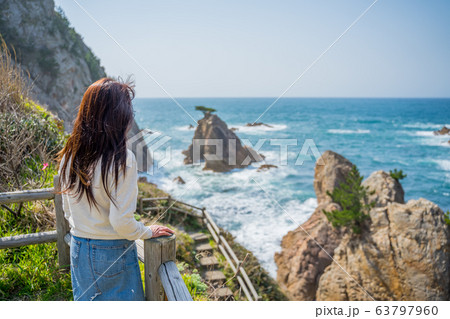 鳥取県の絶景ジオパーク　千貫松島　美しい浦富海岸　山陰海岸国立公園　世界ジオパーク 63797960