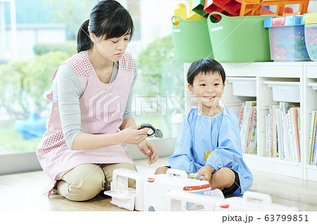 幼稚園 子供 お医者さんごっこ 幼稚園 子供 お医者さんごっこ 63799851