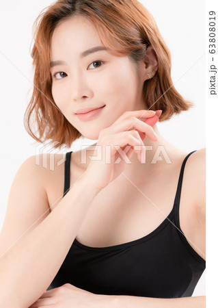 健康 ビューティー 若い女性 63808019