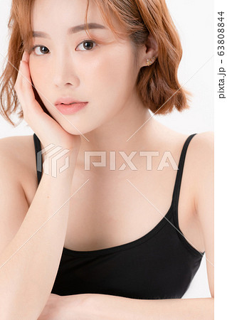 ビューティー 女性 女 63808844