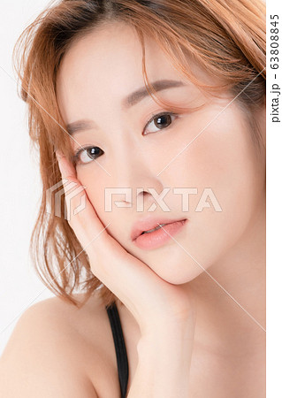 ビューティー 女性 女 63808845