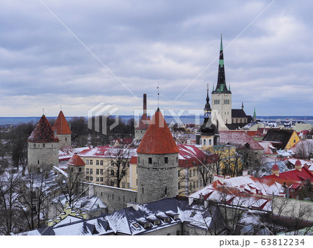 冬のエストニア タリン歴史地区 パットクリ展望台からの眺望 / Tallinn, Estonia 63812234