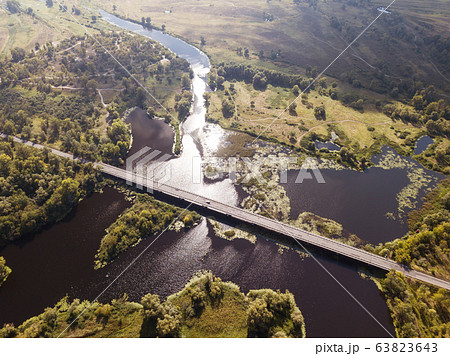 Auto road bridge over Desna river in Chernihiv 63823643