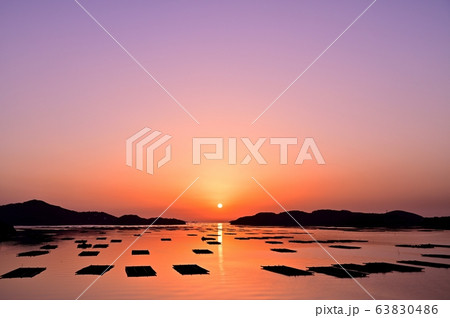 虫明追門の朝 63830486