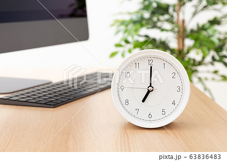 時計 63836483