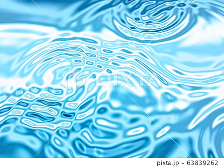 水面に広がる波紋のクローズアップ 水面に広がる波紋のクローズアップ 63839262