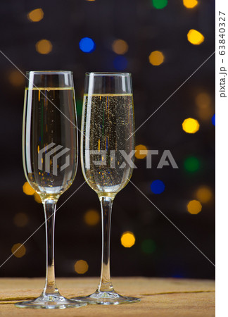 Close-up of two elegant glasses 63840327