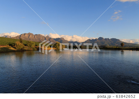 Stellenbosch 63842652