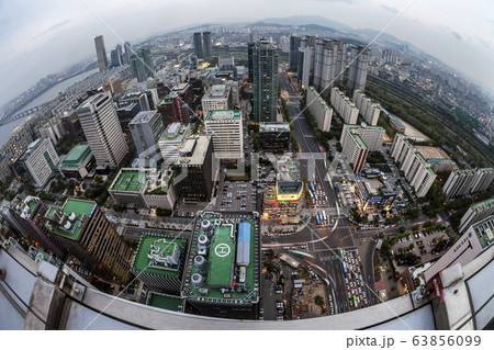 風景 高層ビル 証券 63856099