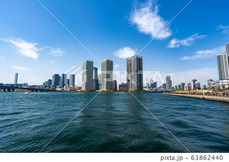 晴海の高層マンション群＜2020年3月豊洲公園から＞ 63862440