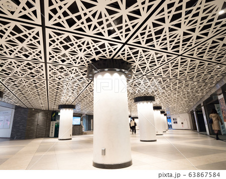 東京都 地下鉄銀座駅の地下街 東京都 地下鉄銀座駅の地下街 63867584